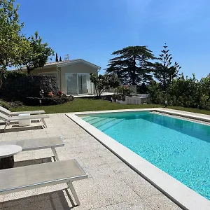 Iiulia Fiumefreddo di Sicilia